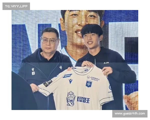 法甲欧塞尔签下中国17岁小将魏祥鑫,将于2026年7月正式加盟 法甲欧塞尔签下中国17岁小将魏祥鑫,将于2026年7月正式加盟